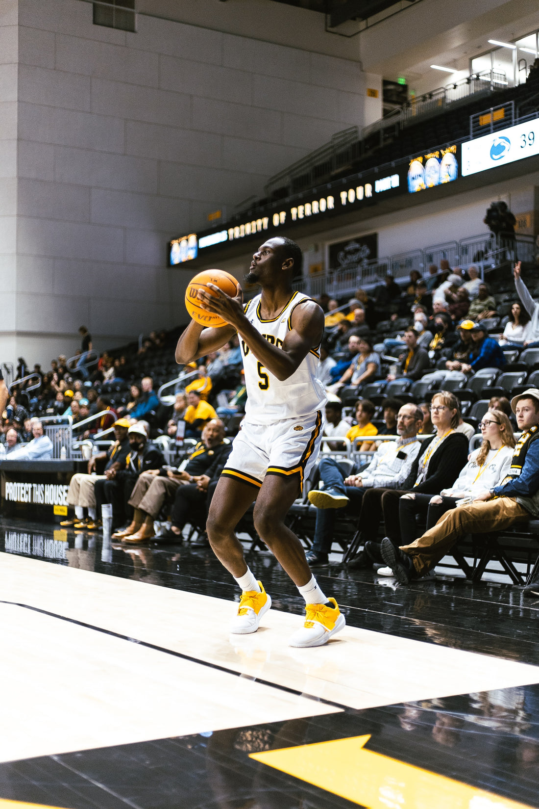 Tre Edwards - UMBC Men's Basketball